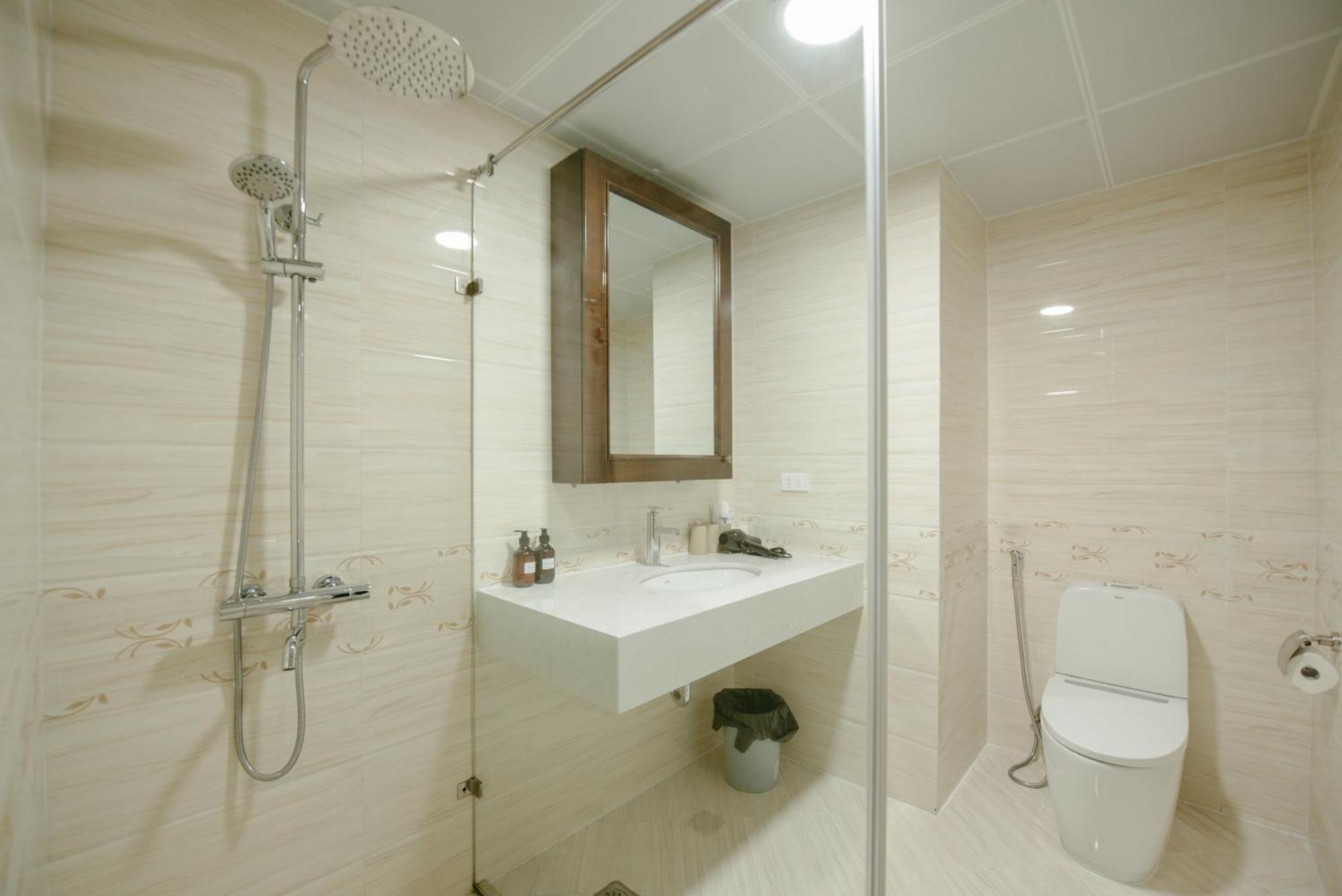 Lunaria Two Bedroom - The Epicenter Of Luxury And Convenience Aparthotel *