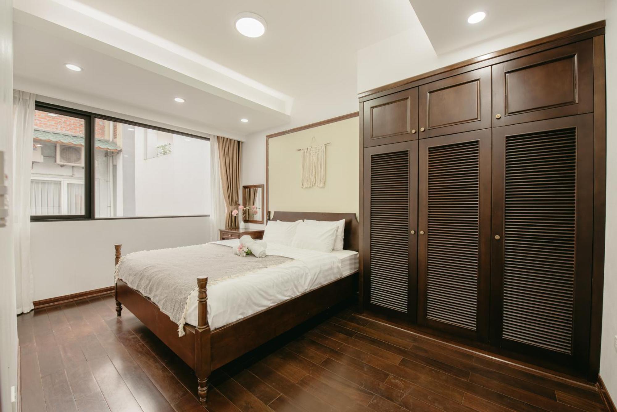 Lunaria Two Bedroom - The Epicenter Of Luxury And Convenience * Hanoi