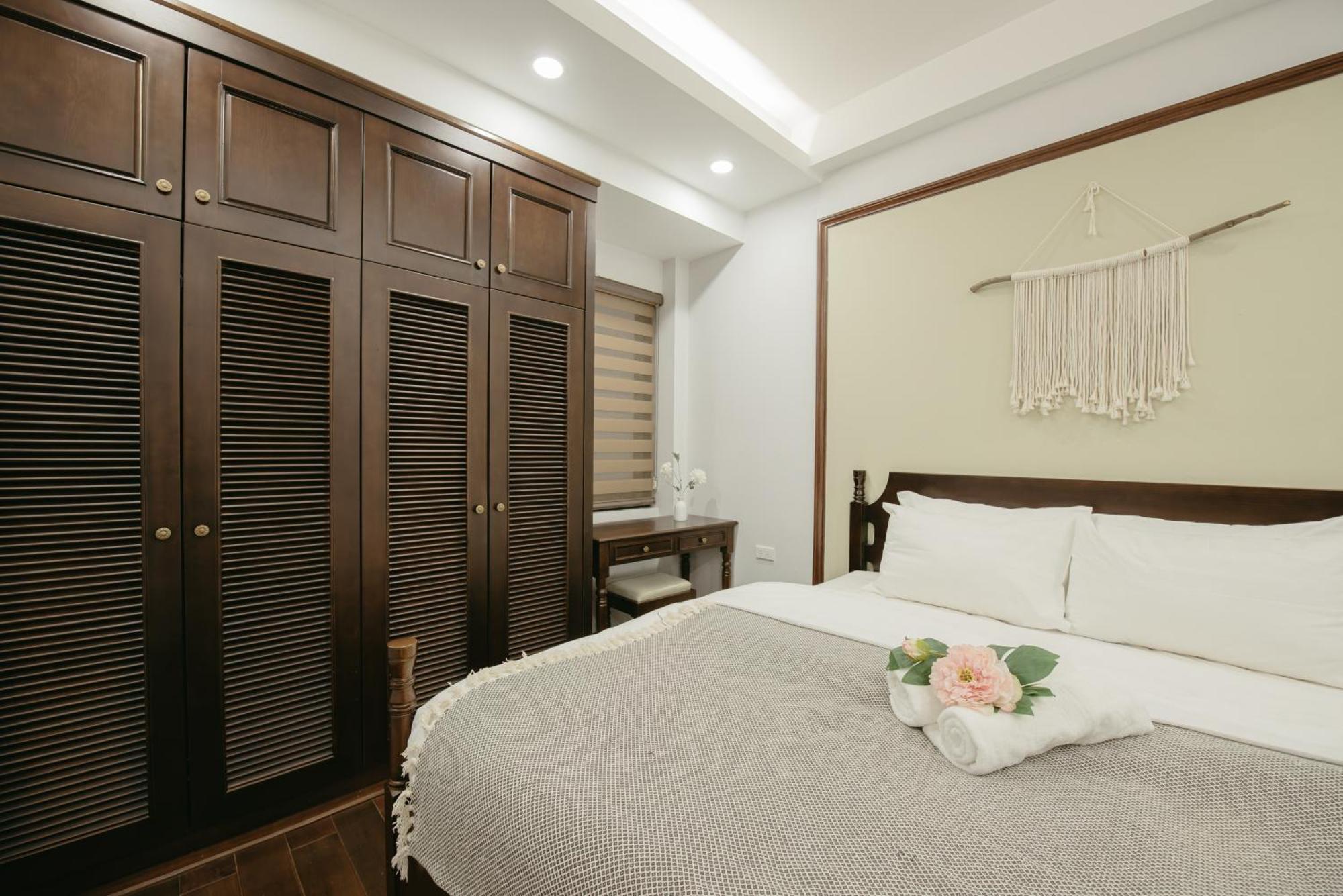 Lunaria Two Bedroom - The Epicenter Of Luxury And Convenience